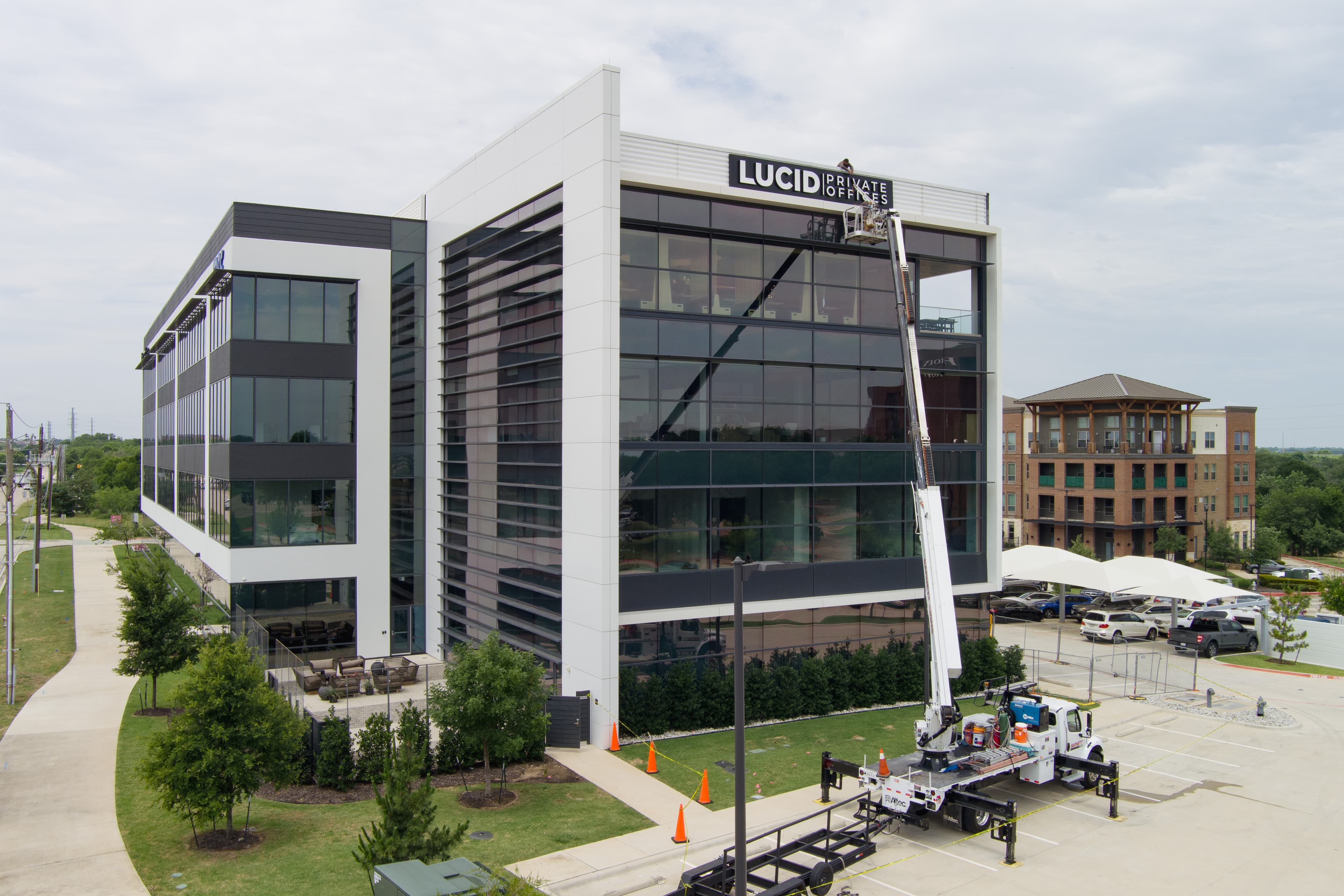 Exterior Shot of Lucid Private Offices - Grapevine / Coppell