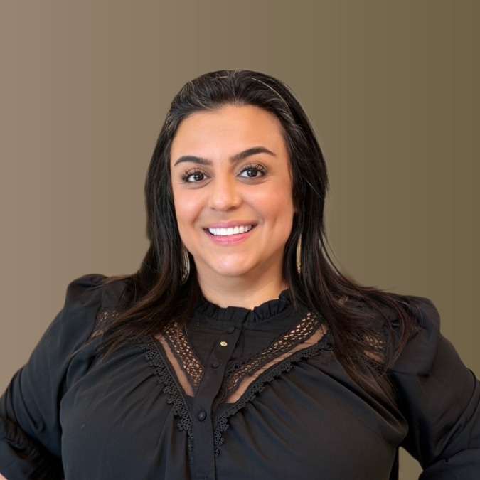 Nadia - Community Manager