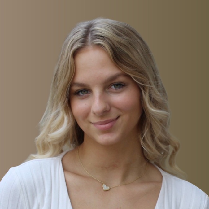 Hallie - Community Coordinator